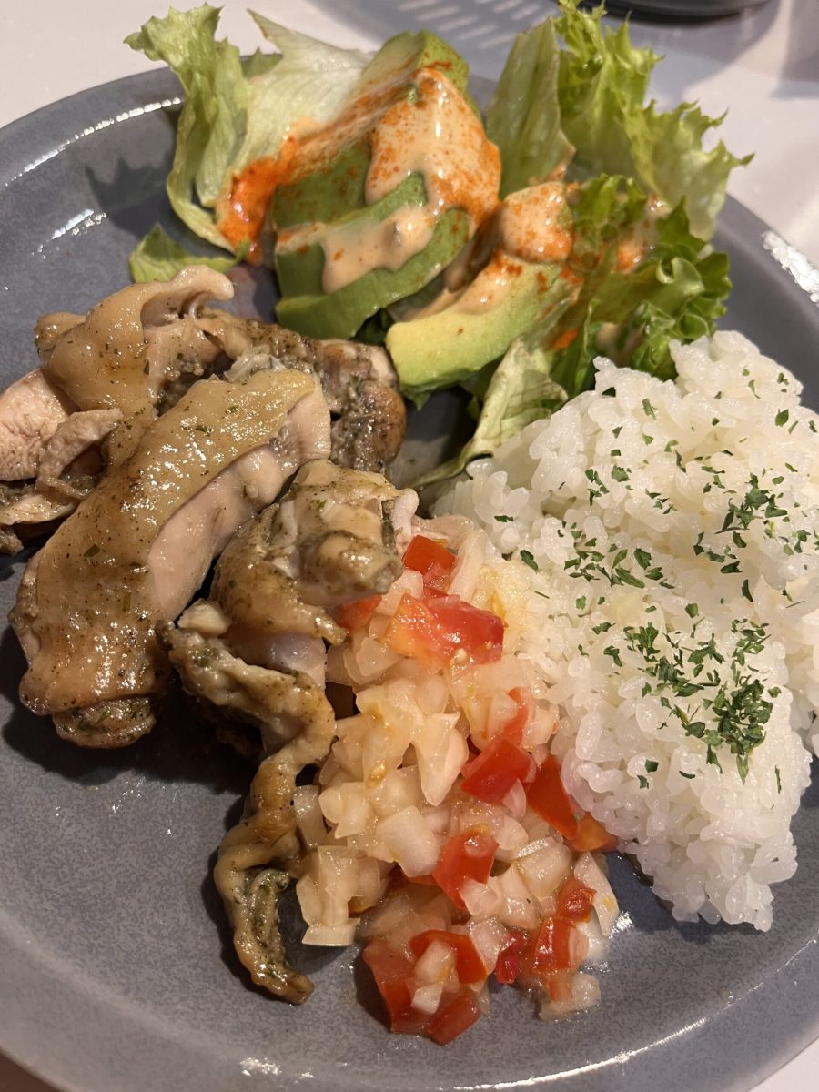 画像：鶏肉のハーブ焼き🌿