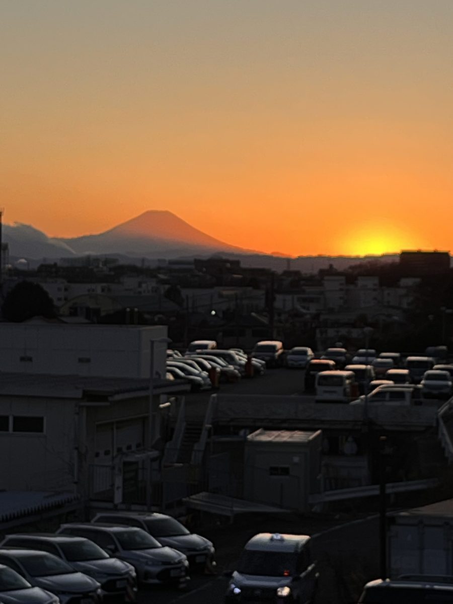 画像：富士山と夕日のコラボ🌇