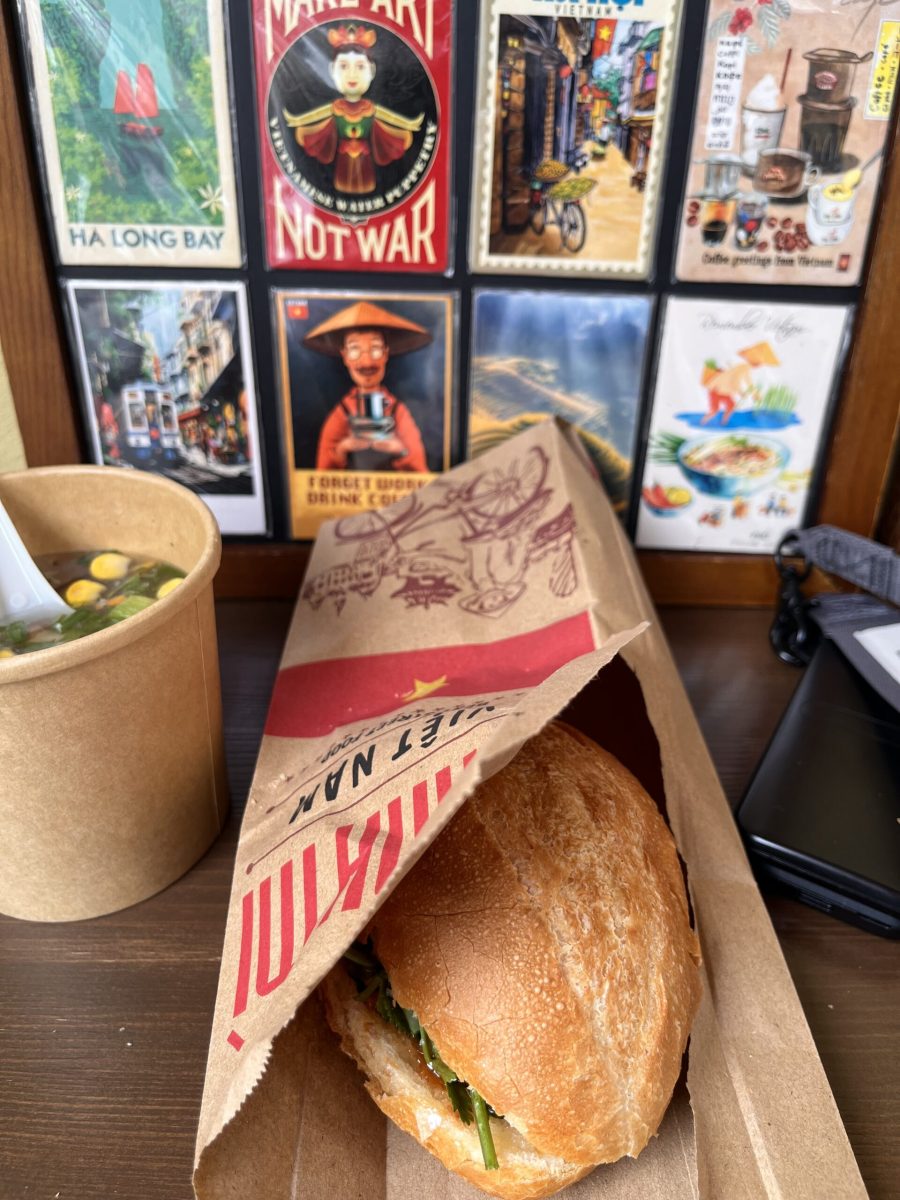 画像：浅草橋で食べたベトナムサンド🥖🌶️